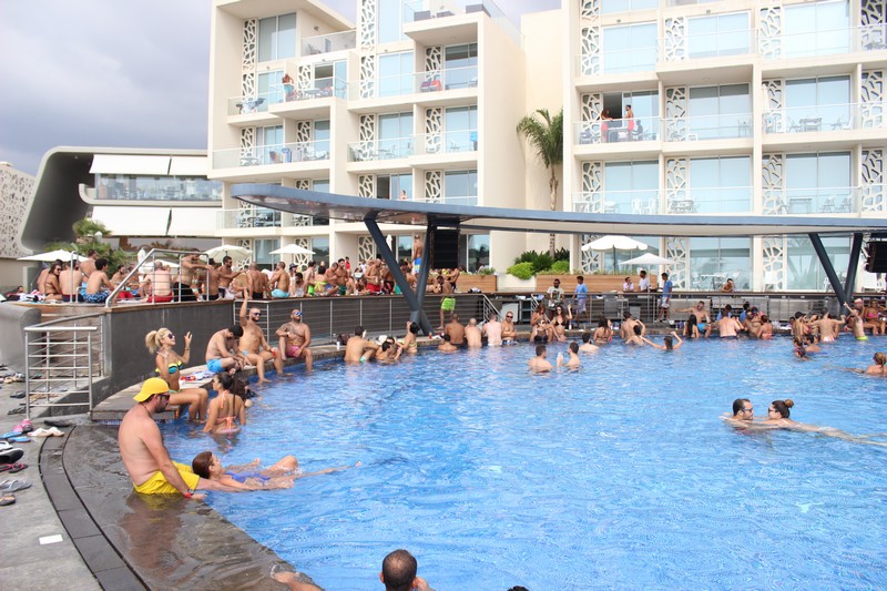 Sunday Pool Party at Whitelace